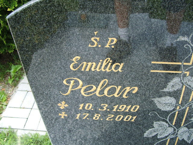 Grób EMILIA PELAR